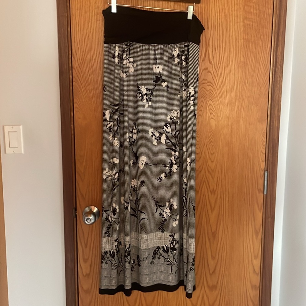 Cute maxi skirt